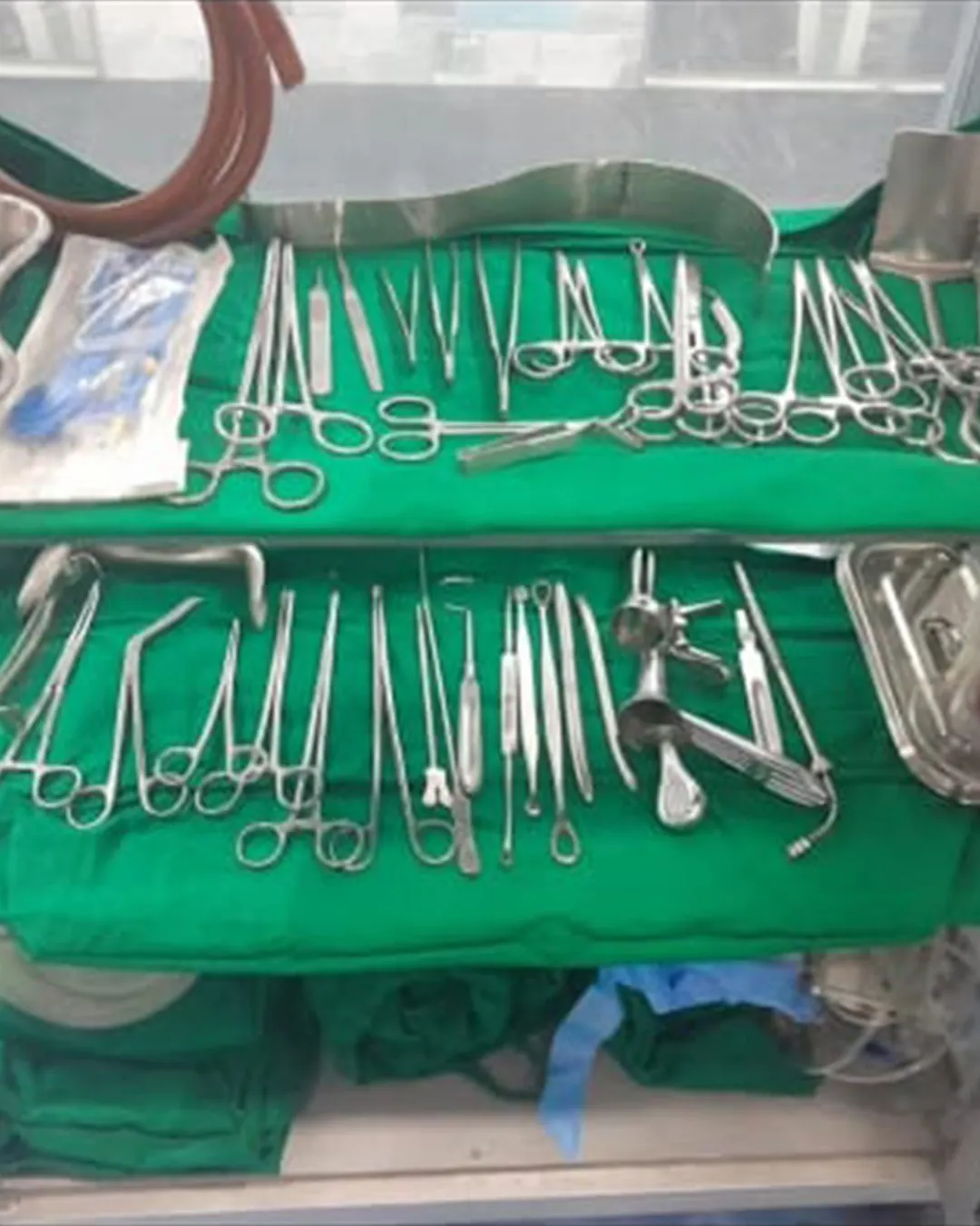 Surgical instrument tray prepared for operation theatre practice